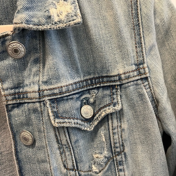 GAP vintage Jean jacket light-medium wash blue denim distressed - Picture 3 of 6